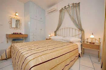Antony (adults Only) Aparthotel